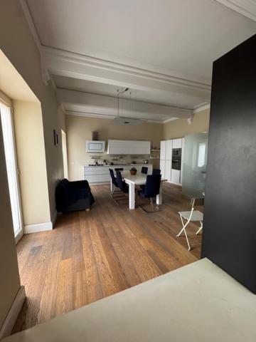 Suite Con Terrazza In Centro Storico Катания Екстериор снимка
