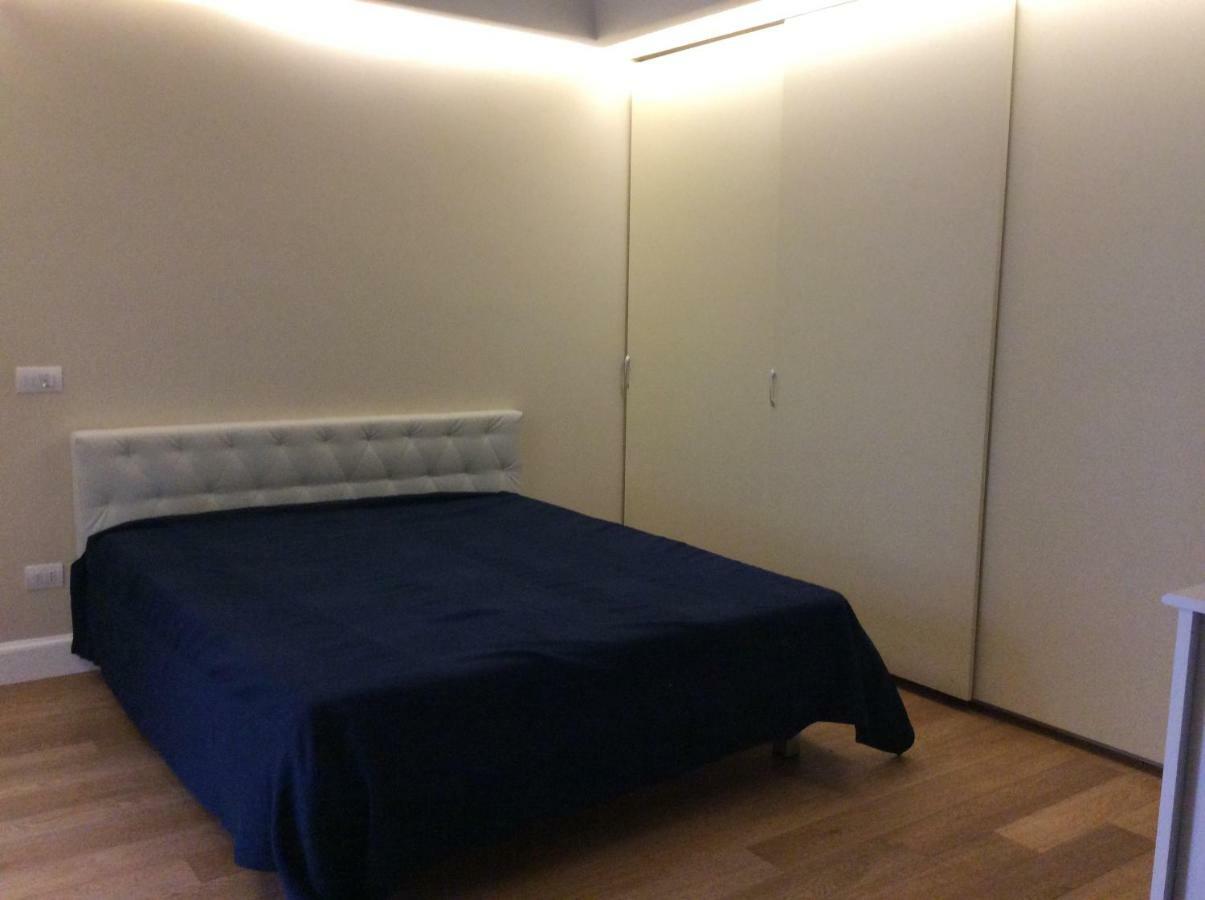 Suite Con Terrazza In Centro Storico Катания Екстериор снимка
